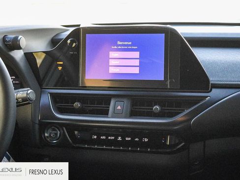 New 2026 Lexus UX 300h AWD image 17