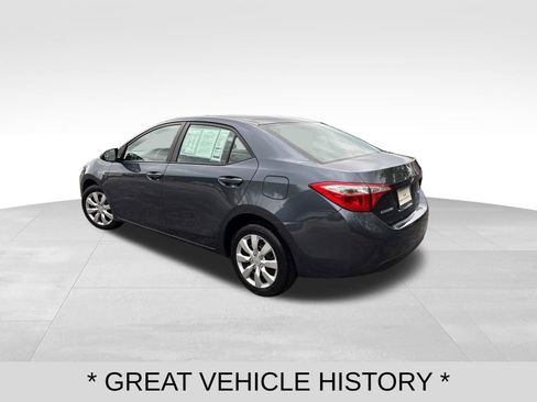Used 2015 Toyota Corolla LE FWD image 3