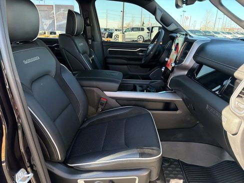 Used 2025 RAM 1500 Laramie w/ Night Edition image 11