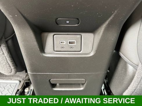 Used 2023 Cadillac XT6 Premium Luxury w/ Technology Package AWD/4WD image 38
