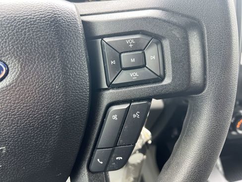 Used 2017 Ford F150 XL w/ Equipment Group 101A Mid AWD/4WD image 20