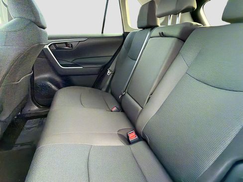 Used 2024 Toyota RAV4 LE image 20