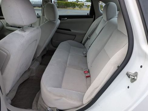 Used 2016 Chevrolet Impala Limited LS FWD image 27