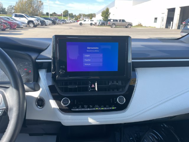 Used 2024 Toyota Corolla SE FWD image 12
