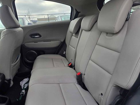 Used 2018 Honda HR-V EX-L image 17
