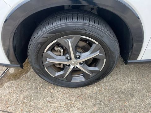 Used 2024 Honda HR-V EX-L image 9