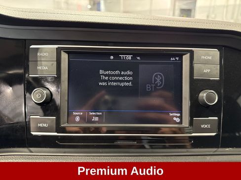 Used 2024 Volkswagen Jetta SE FWD image 11