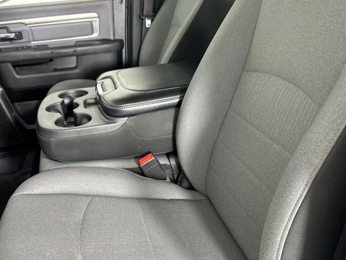 Used 2024 RAM 1500 Classic SLT image 12