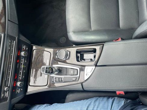 Used 2016 BMW 535i Sedan RWD image 16