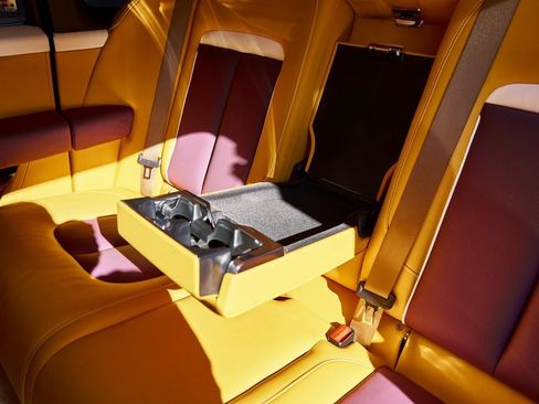 Used 2025 Rolls-Royce Cullinan Base image 53