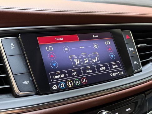 Used 2021 Buick Enclave Avenir w/ Avenir Technology Package image 29