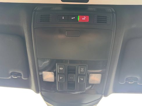 Used 2025 Volkswagen Jetta GLI Autobahn FWD image 27