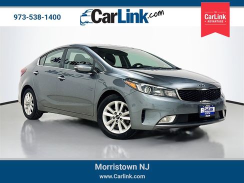 Used 2017 Kia Forte S w/ S Technology Package image 1