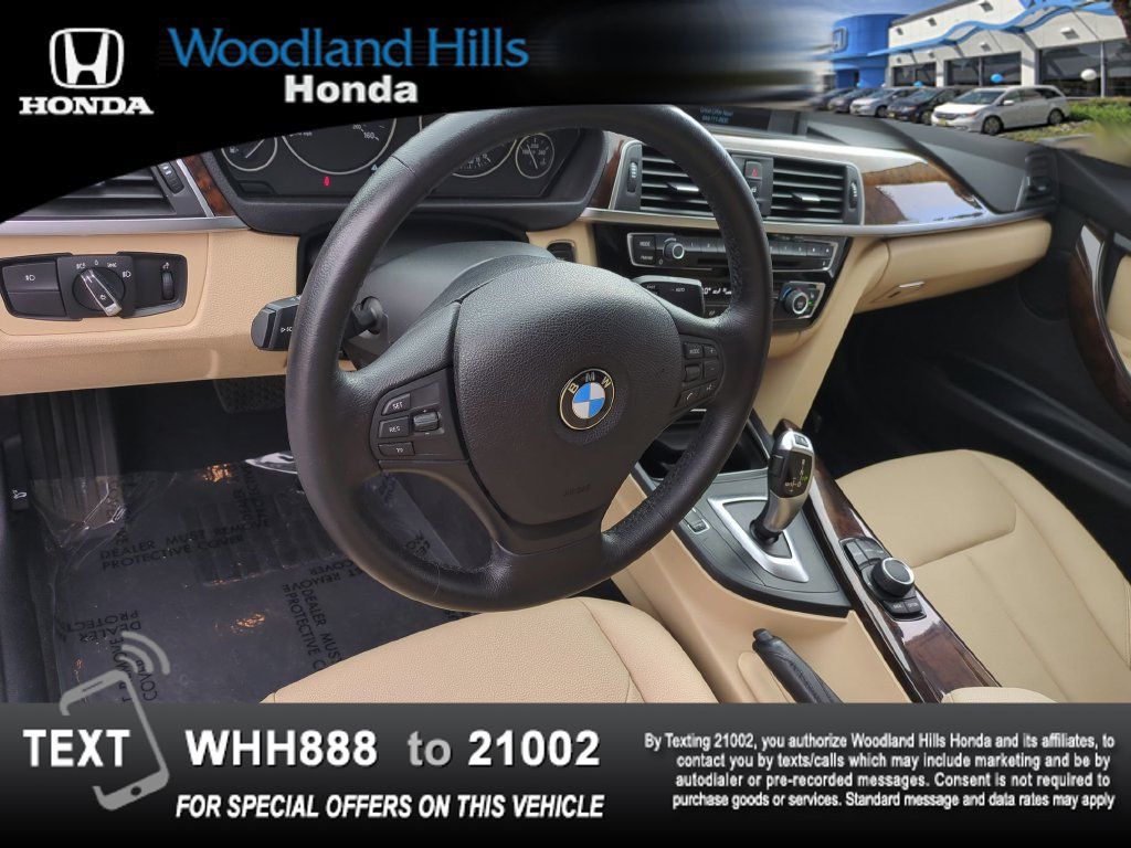 Used 2018 BMW 320i Sedan RWD image 9