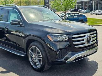 New 2026 Mercedes-Benz GLS 450 4MATIC video 2