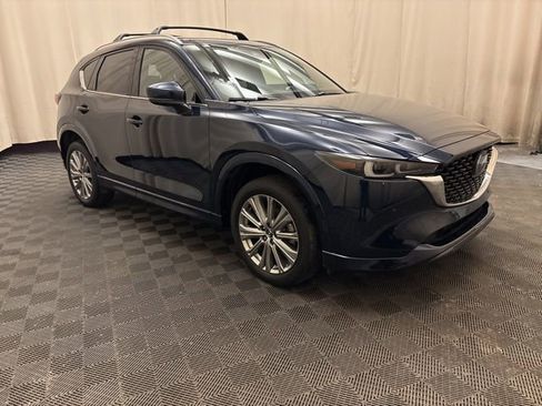 Used 2023 MAZDA CX-5 Signature image 3
