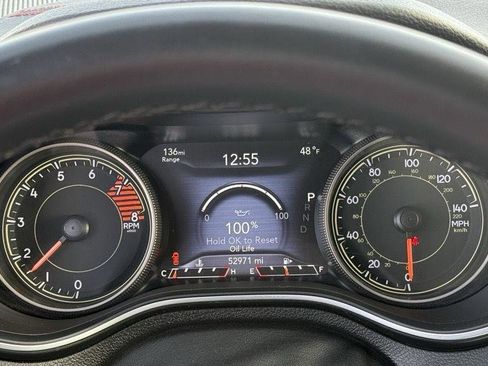 Used 2020 Jeep Cherokee Trailhawk image 10