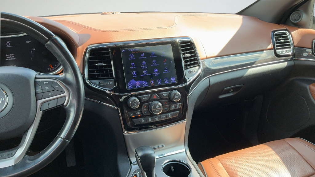 Used 2020 Jeep Grand Cherokee Overland RWD image 8