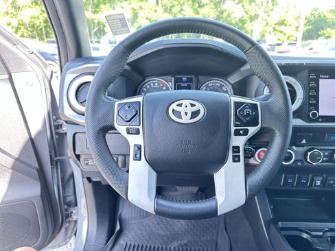 Used 2021 Toyota Tacoma 4x4 Double Cab image 18