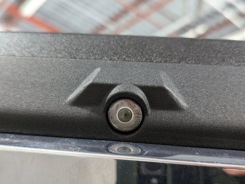 Used 2017 Ford F350 Lariat image 45