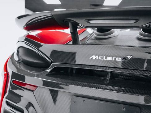 Used 2019 McLaren 600LT RWD image 10
