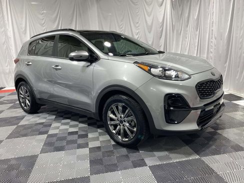 Used 2021 Kia Sportage S w/ S FWD Premium Package image 5