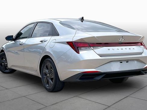 Certified 2023 Hyundai Elantra SEL FWD image 12