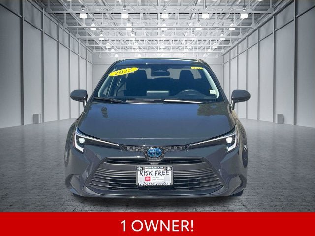 Certified 2025 Toyota Corolla LE w/ LE Premium Package FWD image 2