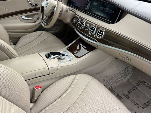 Used 2015 Mercedes-Benz S 550 Sedan image 34