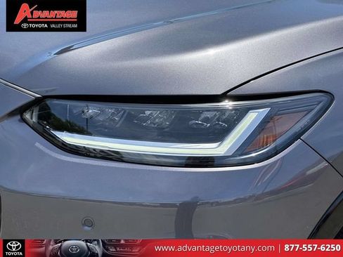 Used 2024 Honda HR-V EX-L image 10