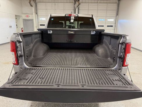 Used 2022 RAM 1500 Big Horn AWD/4WD image 8