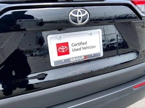 Used 2025 Toyota RAV4 LE image 10