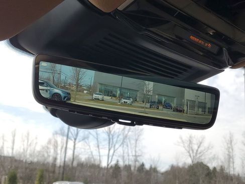 New 2026 Land Rover Range Rover Long Wheelbase SE image 19