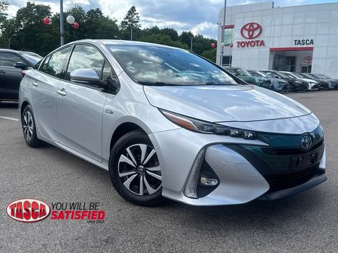 Used 2019 Toyota Prius Prime Advanced FWD image 1