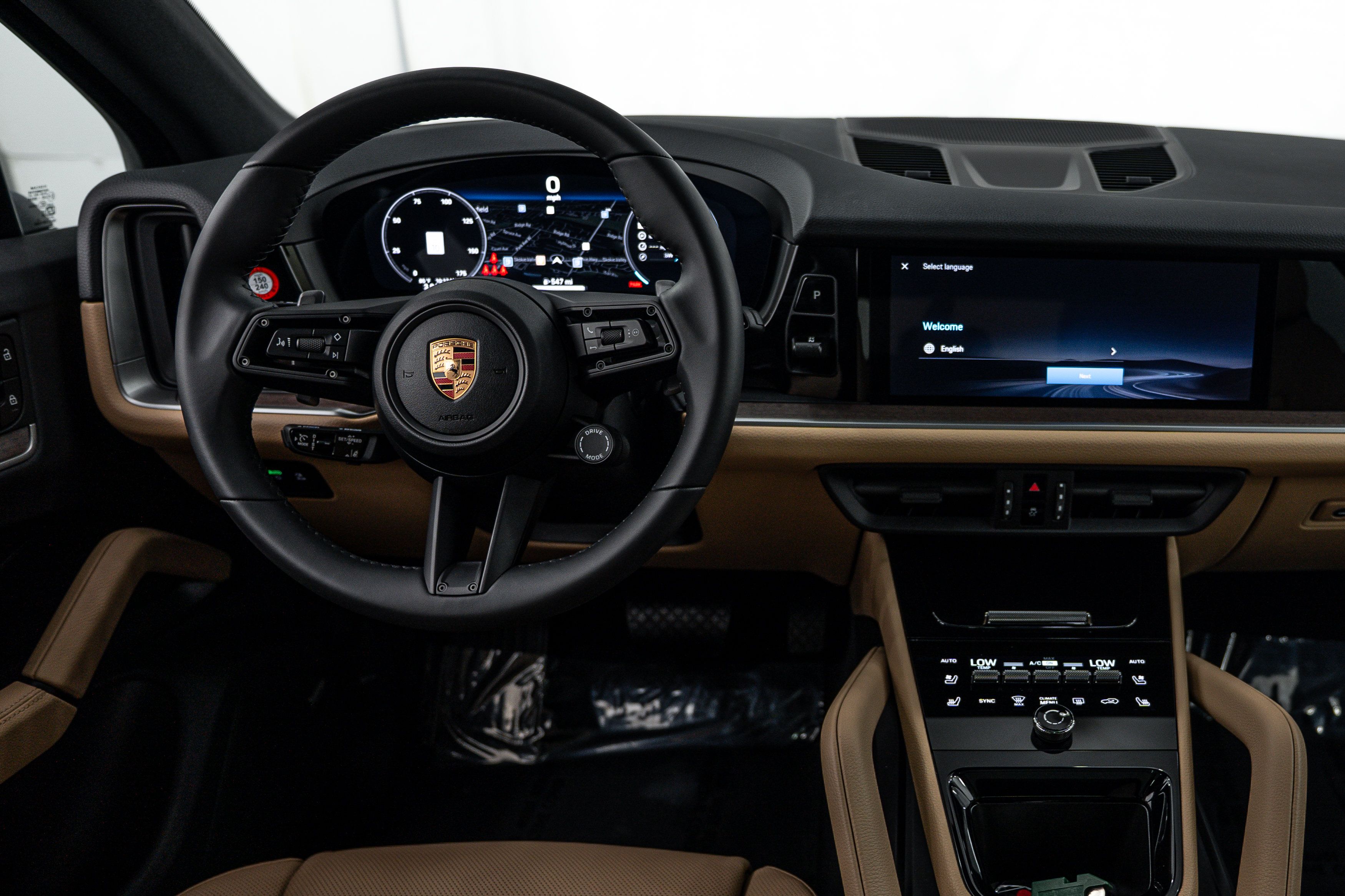 Certified 2026 Porsche Cayenne AWD/4WD image 21