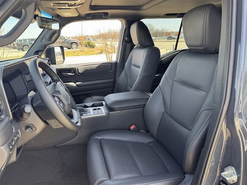 Used 2025 Toyota Land Cruiser w/ Premium Package image 26