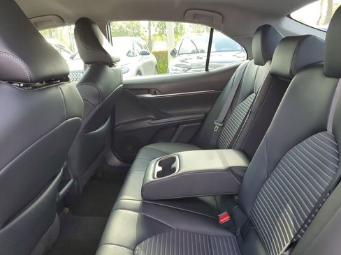 Used 2023 Toyota Camry SE w/ Convenience Package image 10