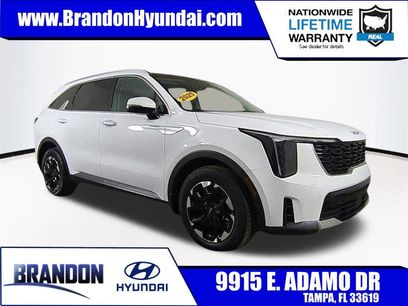 Used 2025 Kia Sorento S w/ Panoramic Sunroof Package