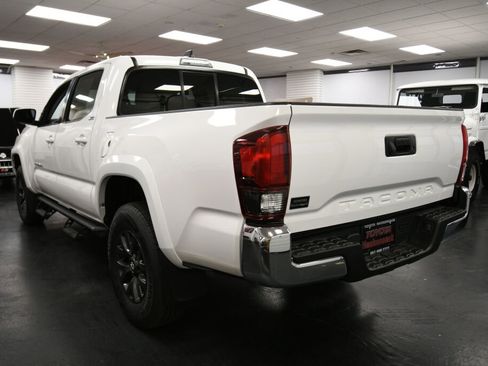 Certified 2023 Toyota Tacoma SR5 image 5