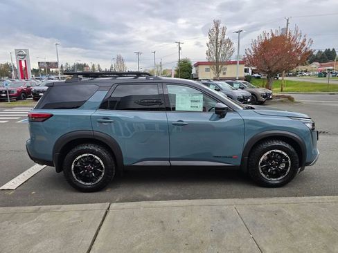 New 2026 Nissan Pathfinder Rock Creek image 4