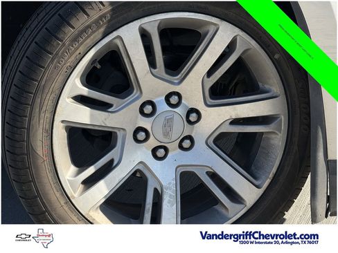 Used 2015 Cadillac Escalade Premium RWD image 6