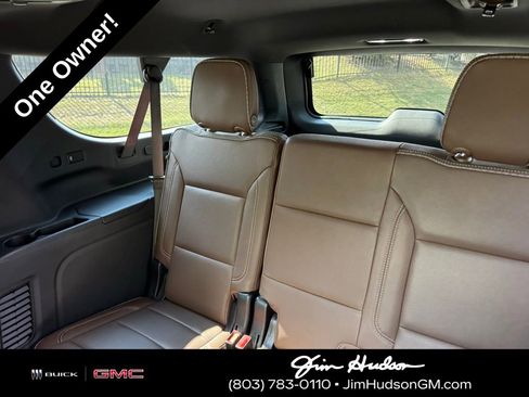 Used 2024 Chevrolet Suburban High Country AWD/4WD image 28