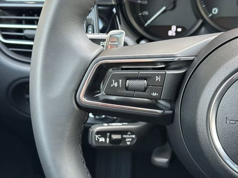 New 2026 Porsche Macan image 27