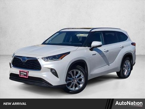 Certified 2020 Toyota Highlander Limited image 1