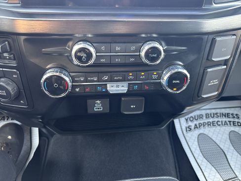 Used 2024 Ford F350 Lariat w/ Camper Package image 24