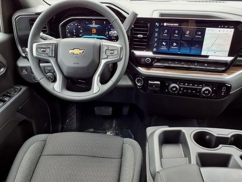 New 2026 Chevrolet Silverado 1500 LT AWD/4WD image 6