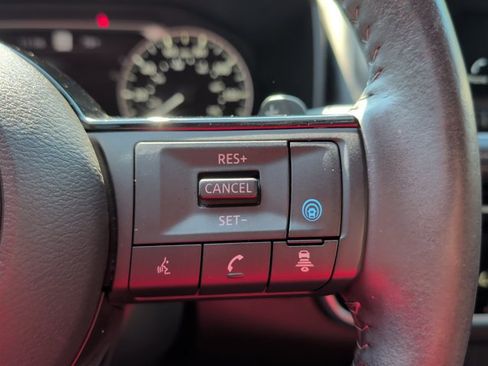 Used 2023 Nissan Rogue SL w/ SL Premium Package AWD/4WD image 14