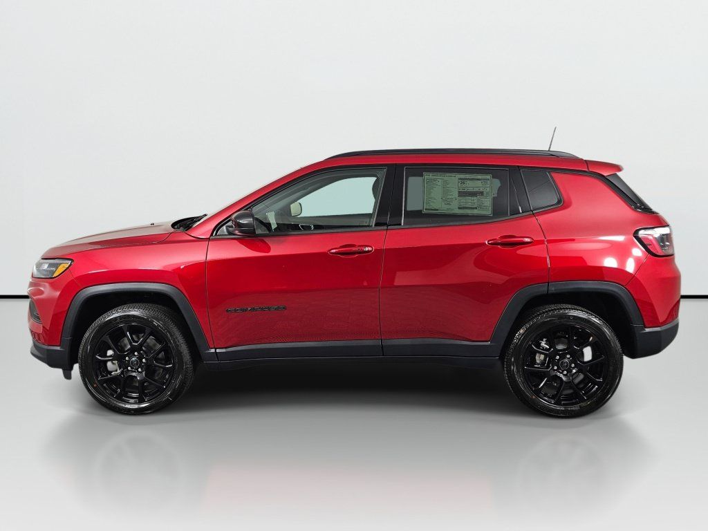 New 2026 Jeep Compass Latitude AWD/4WD image 8