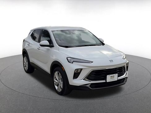 Used 2025 Buick Encore GX Preferred image 3