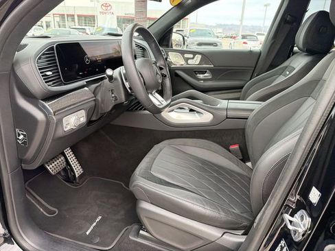 Used 2024 Mercedes-Benz GLS 63 AMG 4MATIC image 26
